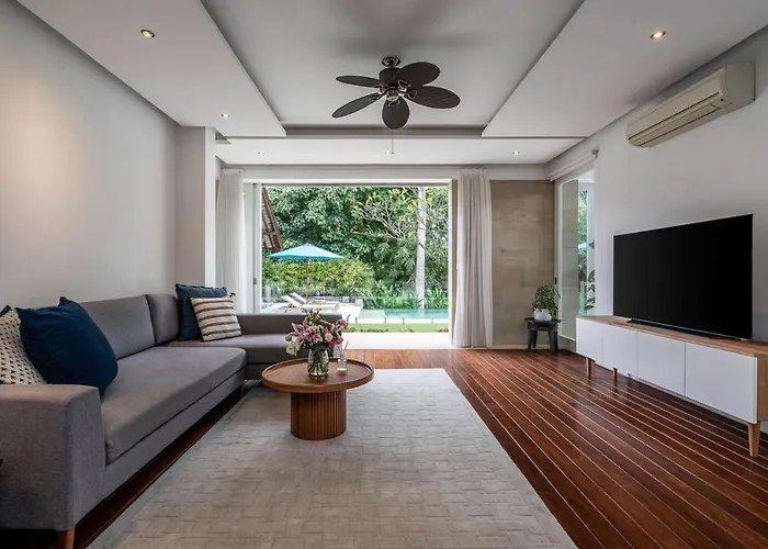 Villa Batu Sari *